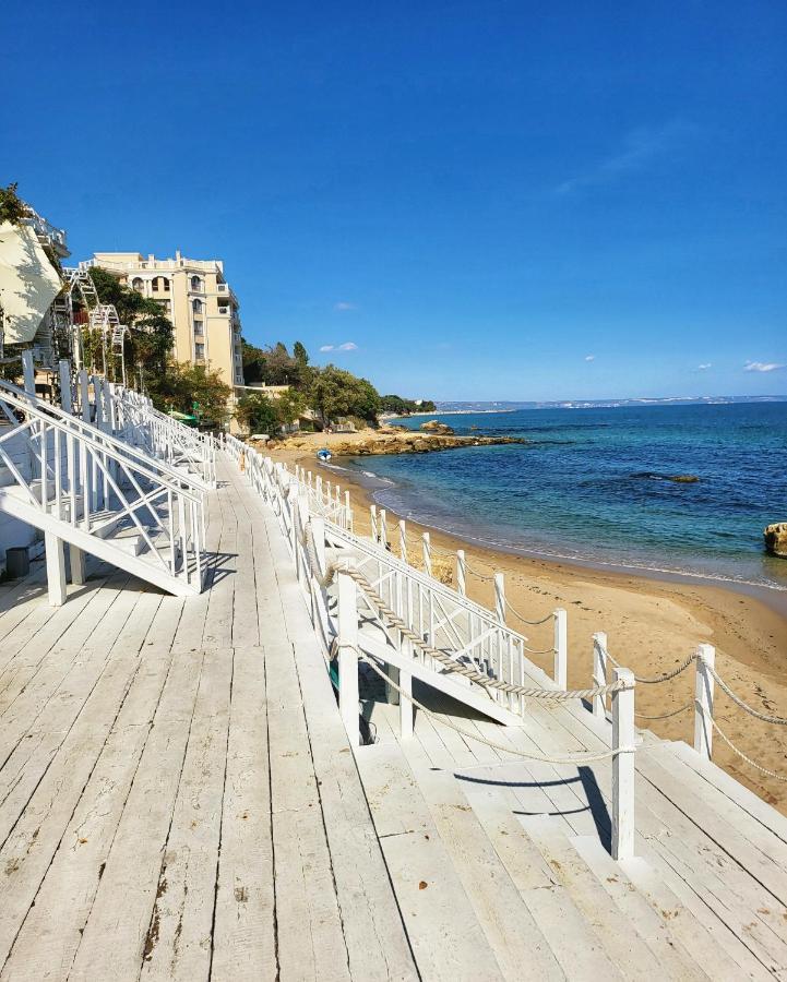 Elegantz Apartments Lamer Varna Exterior photo
